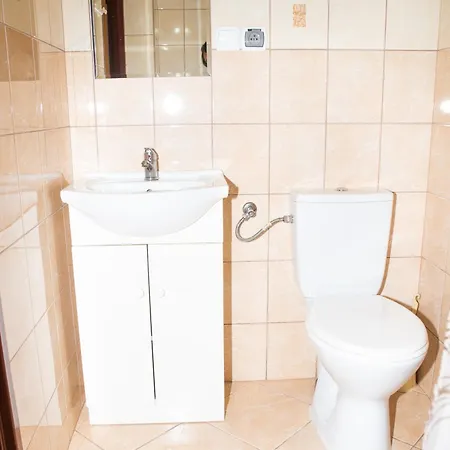 Goscinne U Jedrusia *