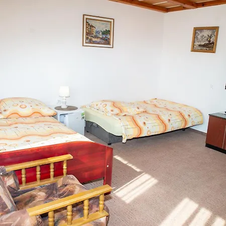 Goscinne U Jedrusia * Jastrzębia Góra