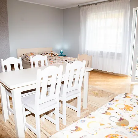 Goscinne U Jedrusia *