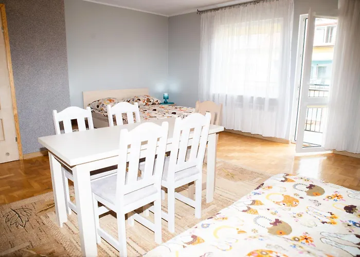 Goscinne U Jedrusia *